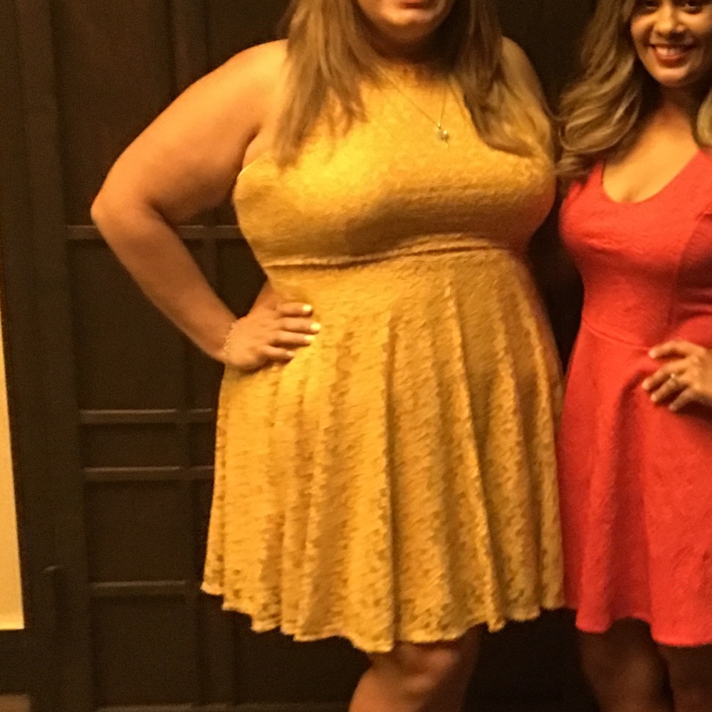 Forever 21 Mustard lace dress plus